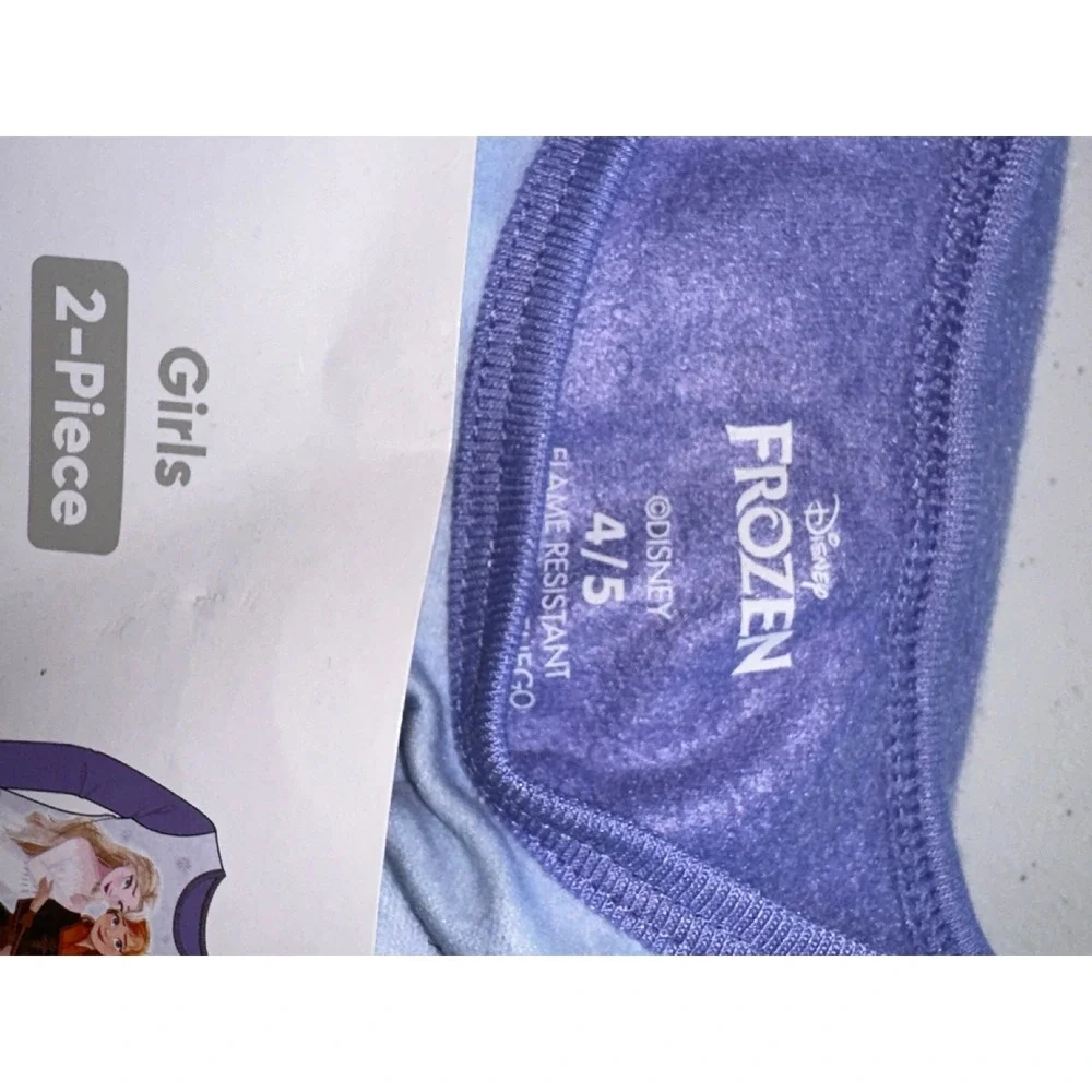 Disney Frozen Girls 2-Piece Pajama Set Purple Fleece Size 4/5 F2514GLLWM